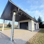 Vaeike Majake Vaikses Ja Kaunis Looduskohas Tartumaal